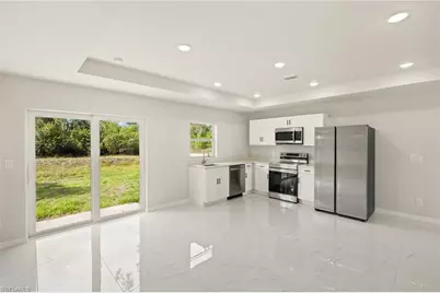 835 Palomino St E, Lehigh Acres, FL 33974 - Photo 8