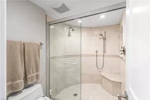 3115 Gulf Shore Blvd N, Naples, FL 34103 - Photo 12