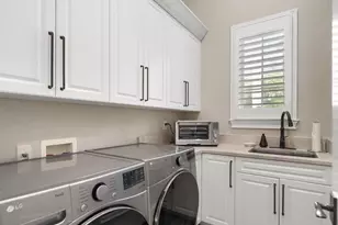 2822 Capistrano Way, Naples, FL 34105 - Photo 34