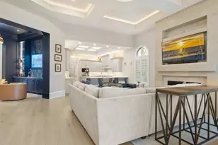 2822 Capistrano Way, Naples, FL 34105 - Photo 14