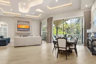 2822 Capistrano Way, Naples, FL 34105 - Photo 12