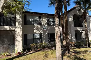 2214 Arbour Walk Cir, Naples, FL 34109 - Photo 18