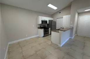 2214 Arbour Walk Cir, Naples, FL 34109 - Photo 4