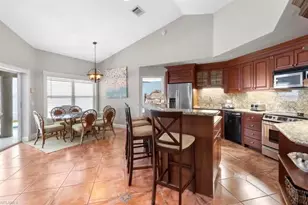 5701 Riverside Dr, Cape Coral, FL 33904 - Photo 26
