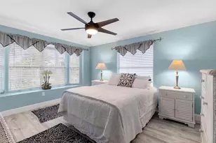 5701 Riverside Dr, Cape Coral, FL 33904 - Photo 18