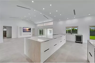 2517 Kings Lake Blvd, Naples, FL 34112 - Photo 14