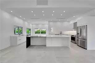 2517 Kings Lake Blvd, Naples, FL 34112 - Photo 8