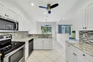 7488 Berkshire Pines Dr, Naples, FL 34104 - Photo 12