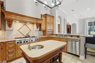 12590 Vittoria Way, Fort Myers, FL 33912 - Photo 8