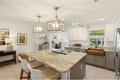 1159 Holiday Ln E, Naples, FL 34104 - Photo 12