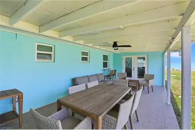 1159 Holiday Ln E, Naples, FL 34104 - Photo 34