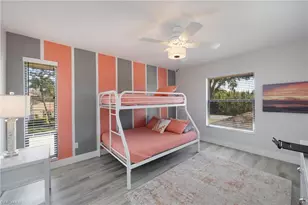 525 Lake Louise Cir, Naples, FL 34110 - Photo 18