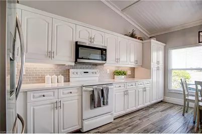 7271 Mill Pond Cir, Naples, FL 34109 - Photo 10