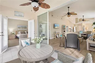 675 Wiggins Lake Dr, Naples, FL 34110 - Photo 28