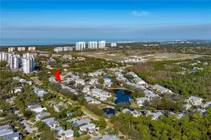 675 Wiggins Lake Dr, Naples, FL 34110 - Photo 50