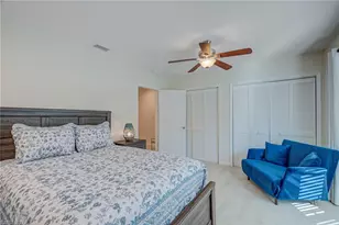 1070 6th St S, Naples, FL 34102 - Photo 26