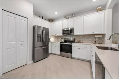 2543 Vine Ave, Naples, FL 34120 - Photo 6