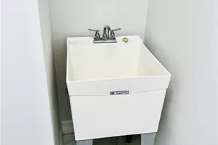 7841 Bristol Cir, Naples, FL 34120 - Photo 22