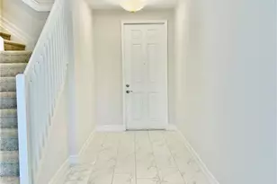 7841 Bristol Cir, Naples, FL 34120 - Photo 4