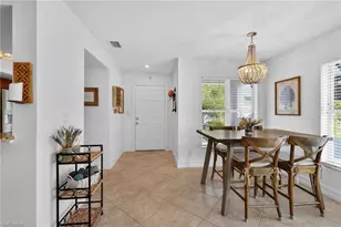 523 Club Side Dr, Naples, FL 34110 - Photo 4