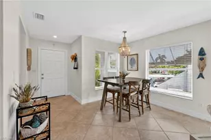 523 Club Side Dr, Naples, FL 34110 - Photo 6