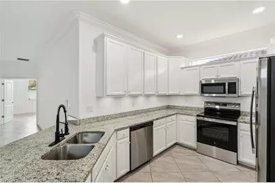 1751 Alameda Dr, Naples, FL 34120 - Photo 4