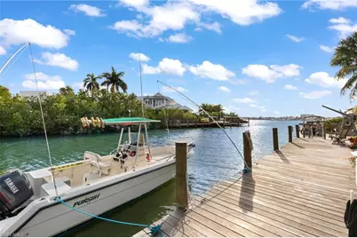 1360 Chesapeake Ave, Naples, FL 34102 - Photo 4