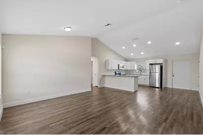 9018 Penny Cir, Labelle, FL 33935 - Photo 10