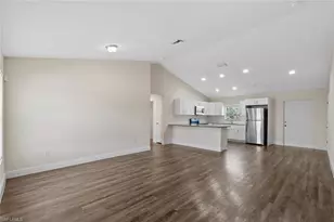 9018 Penny Cir, Labelle, FL 33935 - Photo 10