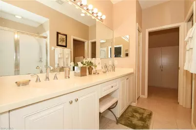 4615 Hawks Nest Dr #B-201, Naples, FL 34114 - Photo 10