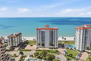 10691 Gulf Shore Dr, Naples, FL 34108 - Photo 2