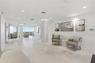 10691 Gulf Shore Dr, Naples, FL 34108 - Photo 4