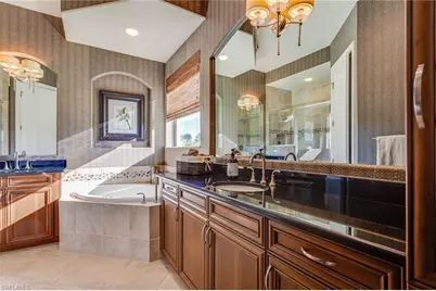 6215 Brunello Ln, Naples, FL 34113 - Photo 14