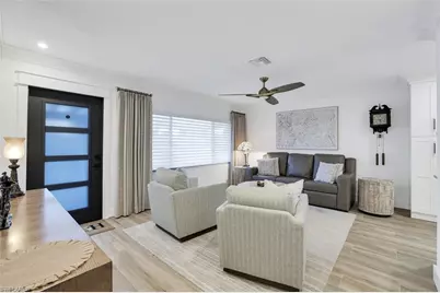 585 100th Ave N, Naples, FL 34108 - Photo 2