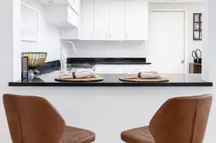 6040 Pelican Bay Blvd, Naples, FL 34108 - Photo 4