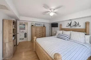 6040 Pelican Bay Blvd, Naples, FL 34108 - Photo 12