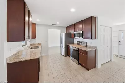 8441 Buena Vista Rd, Fort Myers, FL 33967 - Photo 18