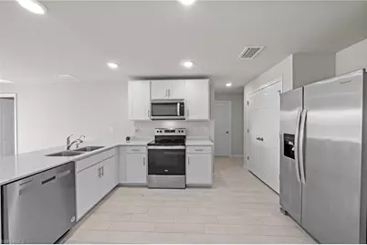 2911 NW 9th Ave, Cape Coral, FL 33993 - Photo 12