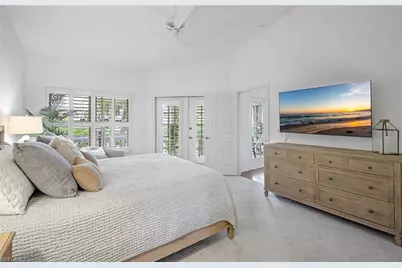 433 2nd St S #B-202, Naples, FL 34102 - Photo 20