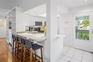 433 2nd St S, Naples, FL 34102 - Photo 14