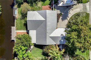 27234 Jolly Roger Ln, Bonita Springs, FL 34135 - Photo 2