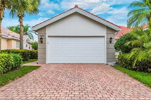 3360 Cayman Ln, Naples, FL 34119 - Photo 2