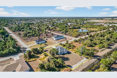 763 Cadis St E, Lehigh Acres, FL 33974 - Photo 40