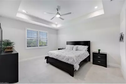 303 Indies Dr W #202, Naples, FL 34114 - Photo 8