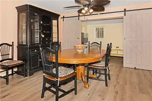 707 NE 16th Pl, Cape Coral, FL 33909 - Photo 2