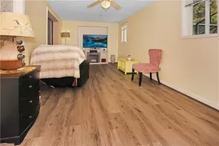 707 NE 16th Pl, Cape Coral, FL 33909 - Photo 12