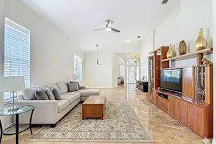 1195 Imperial Dr, Naples, FL 34110 - Photo 4