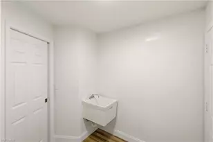 410 SE 7th St, Cape Coral, FL 33990 - Photo 36