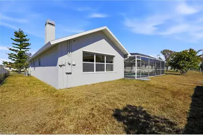 410 SE 7th St, Cape Coral, FL 33990 - Photo 44