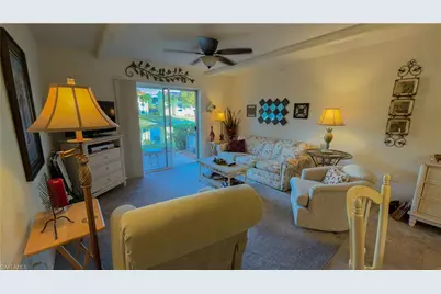 8298 Key Royal Ln #413, Naples, FL 34119 - Photo 8